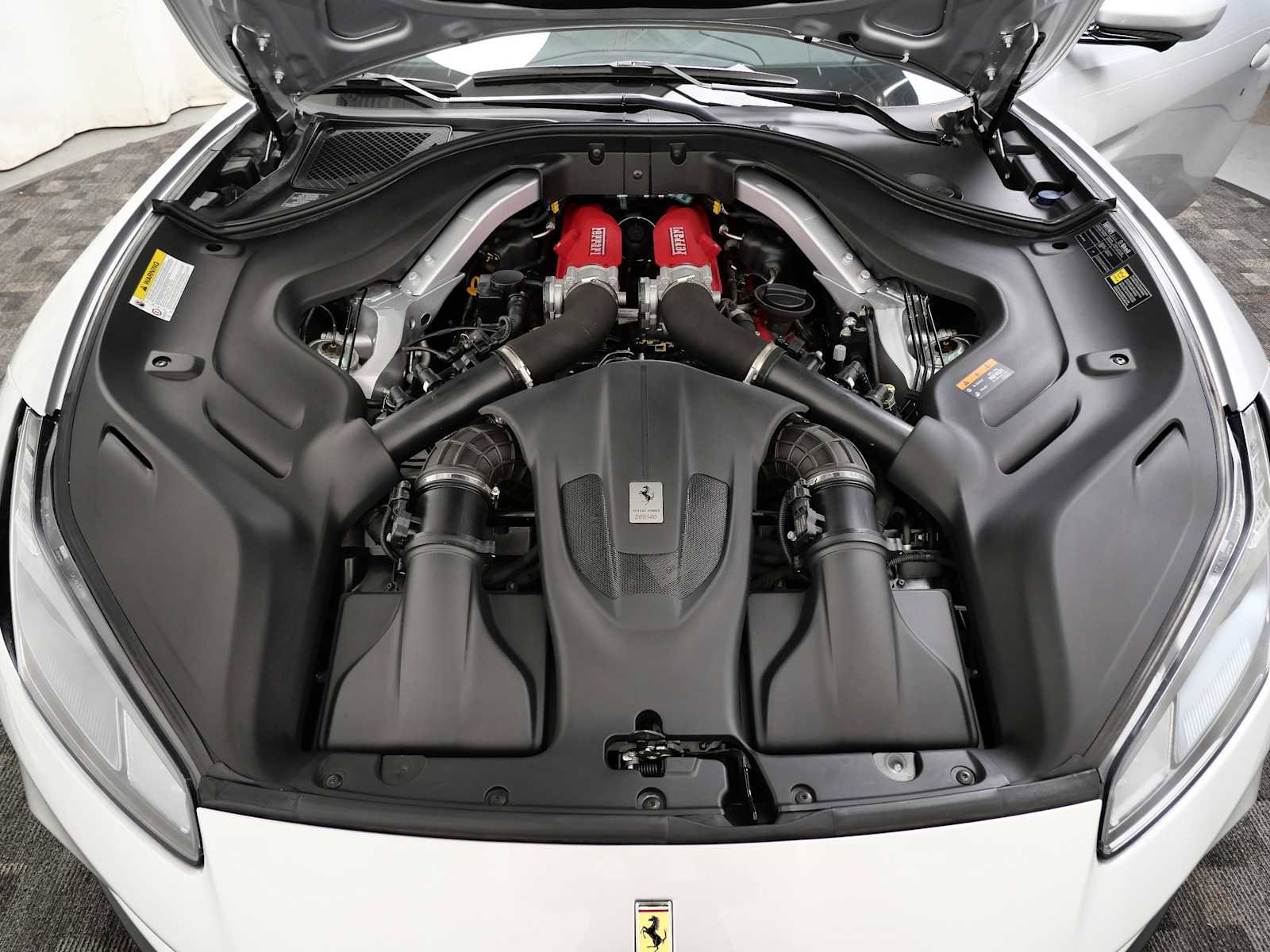 Certified 2022 Ferrari Portofino M image 34