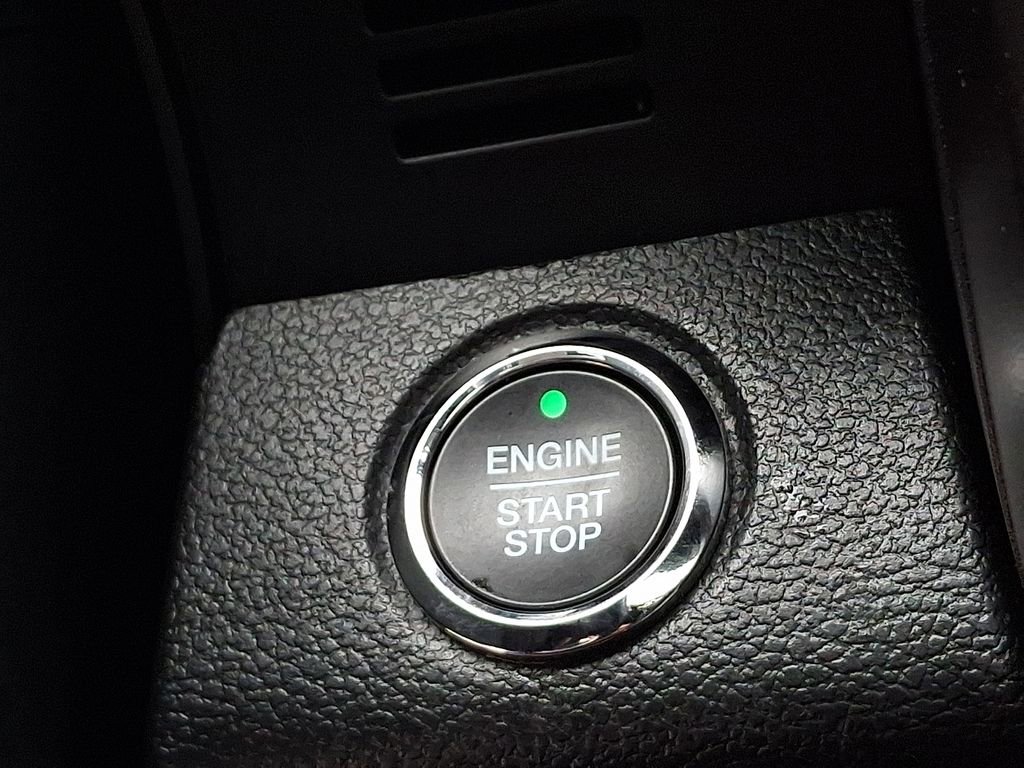 Used 2021 Ford Expedition Limited image 24