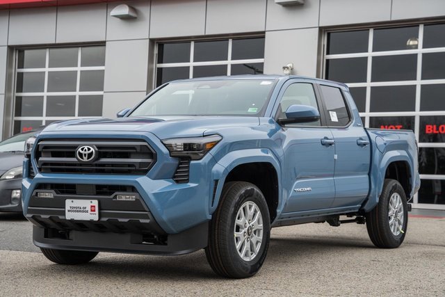 New 2026 Toyota Tacoma SR5 image 3