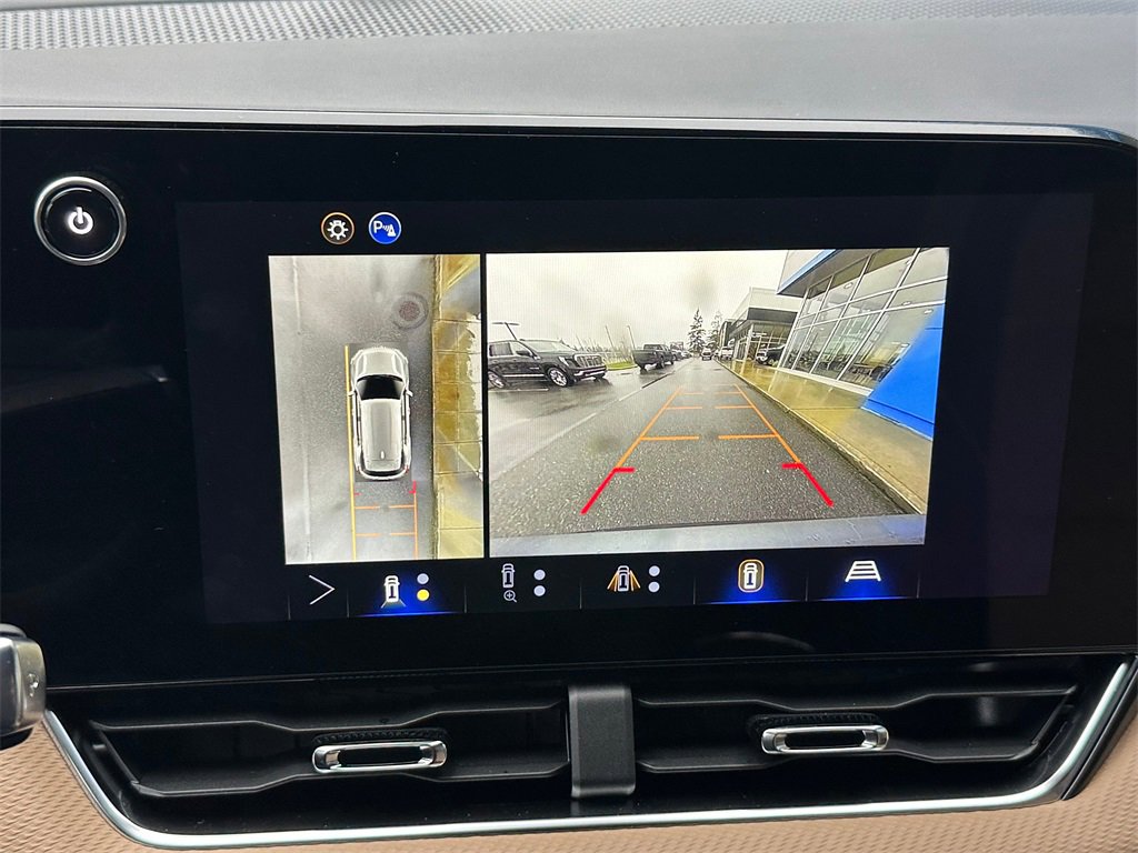 Used 2026 Chevrolet Equinox ACTIV w/ Convenience Package III image 25