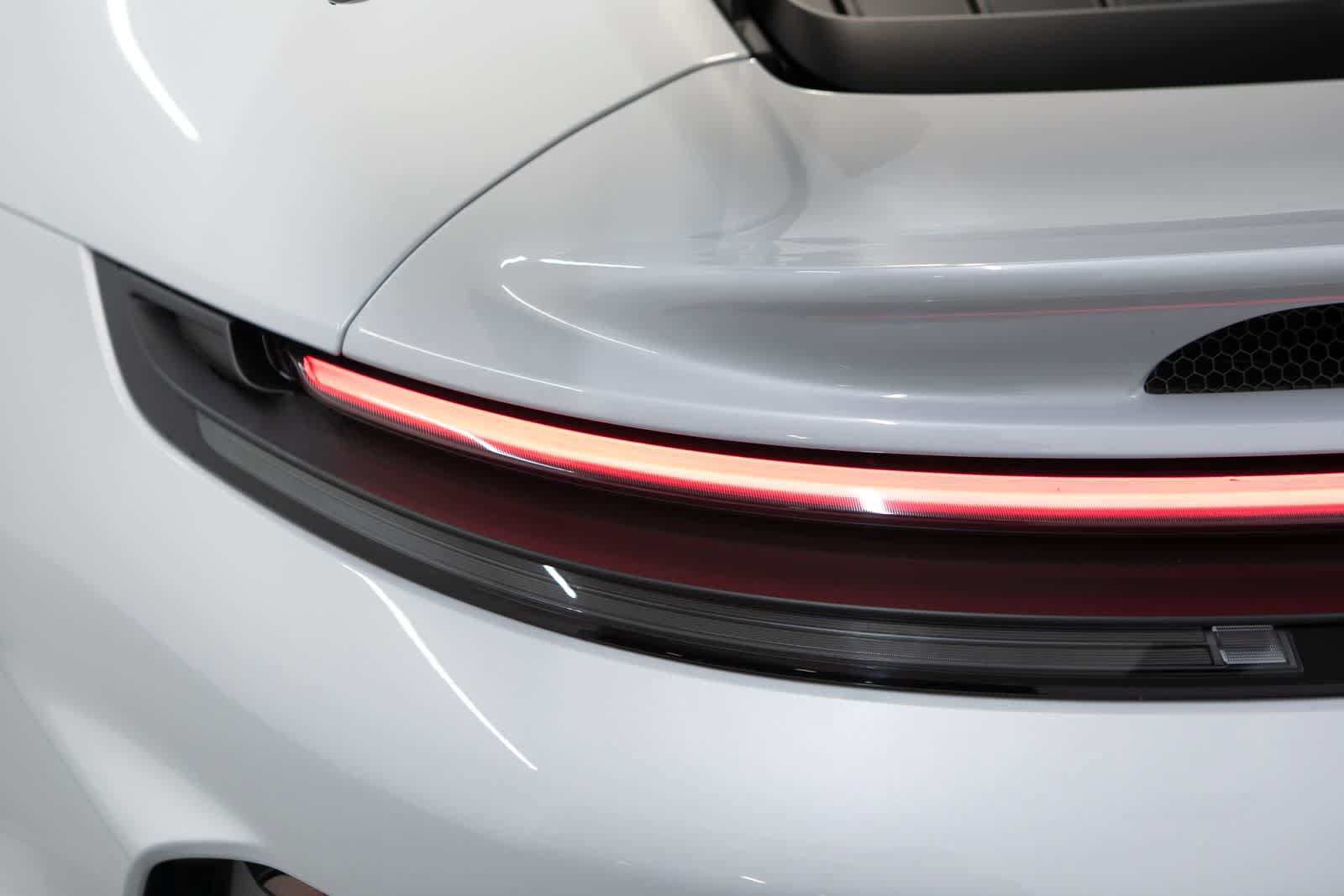 Certified 2026 Porsche 911 GT3 RWD image 31