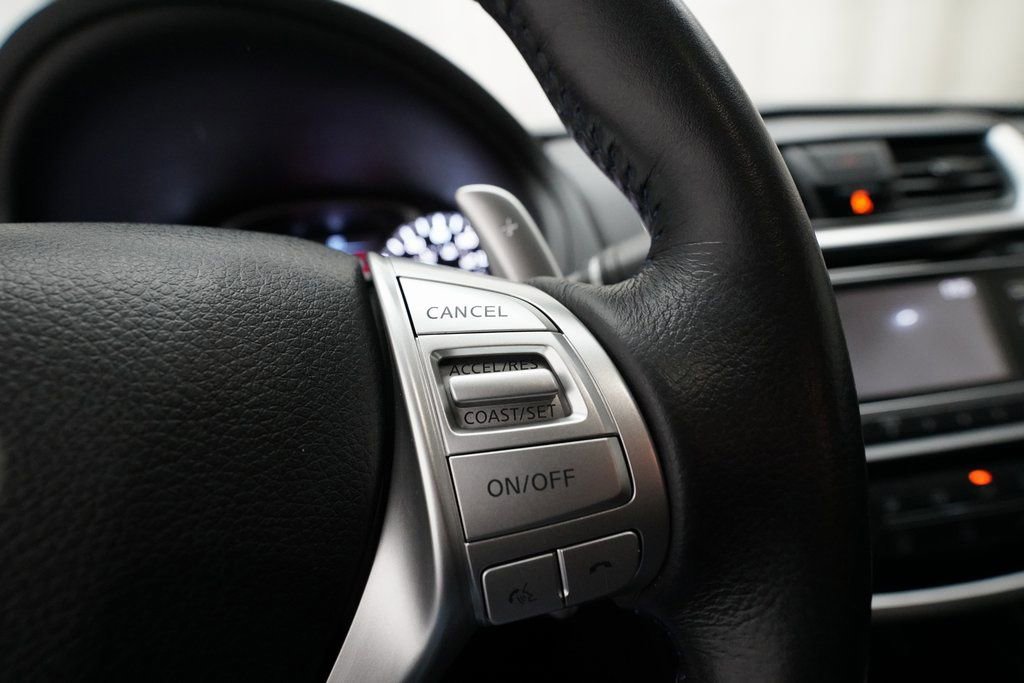 Used 2018 Nissan Altima 2.5 SR image 18