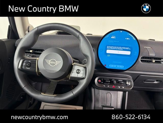Certified 2025 MINI Cooper 2-Door Hardtop FWD image 16
