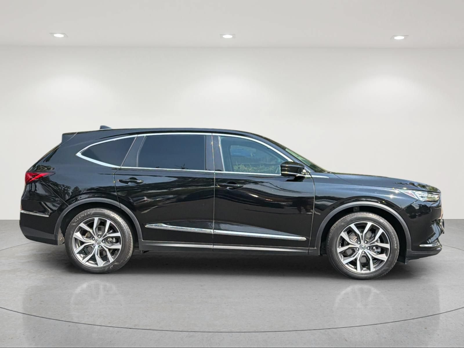 Used 2022 Acura MDX w/ Technology Package AWD/4WD image 5