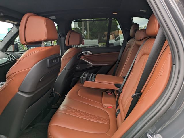 Used 2022 BMW X5 M50i w/ Executive Package image 14