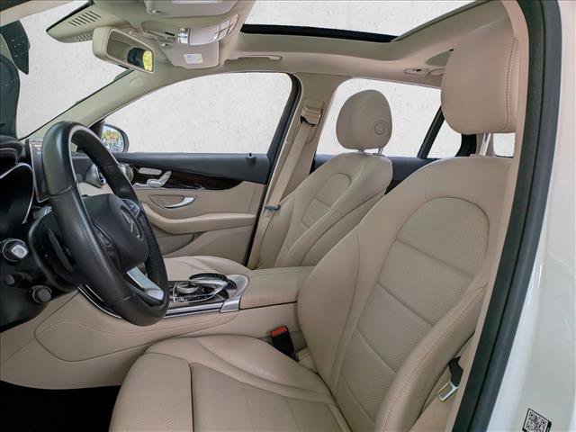 Used 2017 Mercedes-Benz GLC 300 image 14