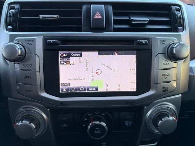 Used 2015 Toyota 4Runner SR5 Premium image 16