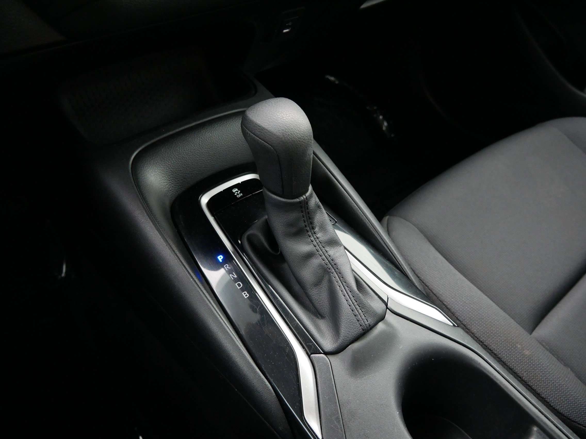 Certified 2024 Toyota Corolla LE image 24