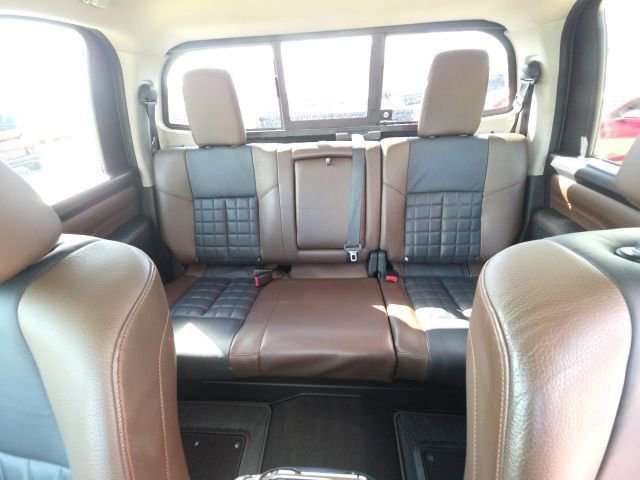 Used 2017 Nissan Titan Platinum Reserve image 22