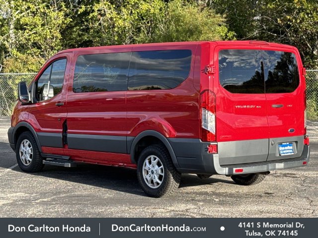 Used 2015 Ford Transit 150 XLT RWD image 6