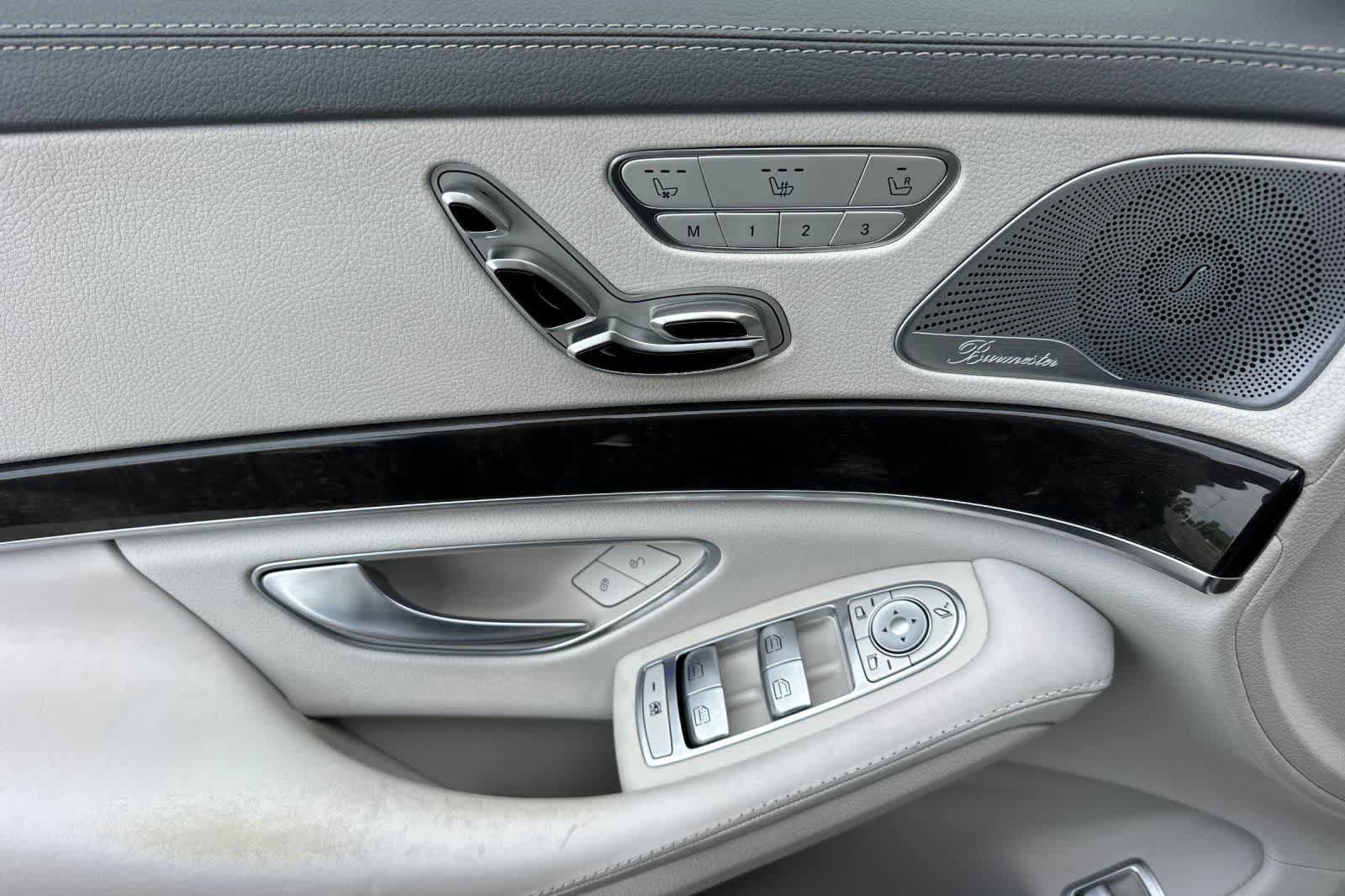 Used 2015 Mercedes-Benz S 550 Sedan image 12
