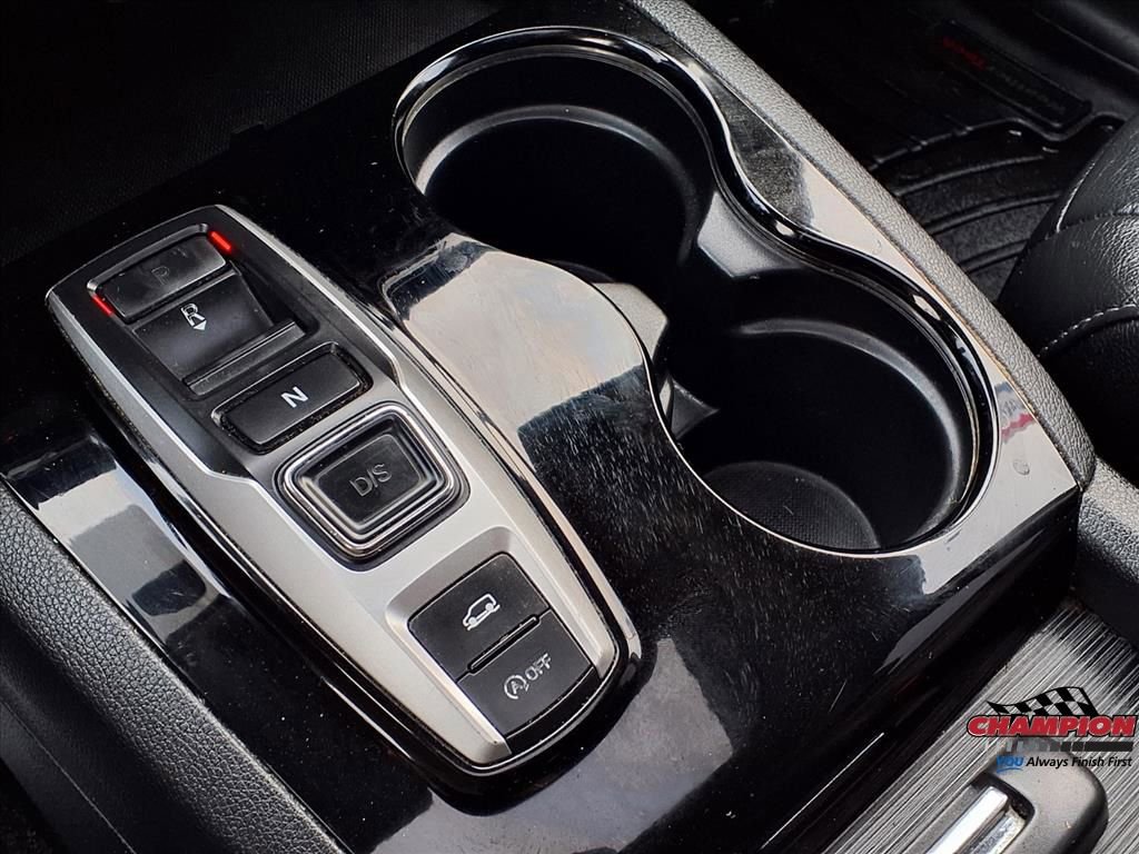 Used 2016 Honda Pilot Touring image 23