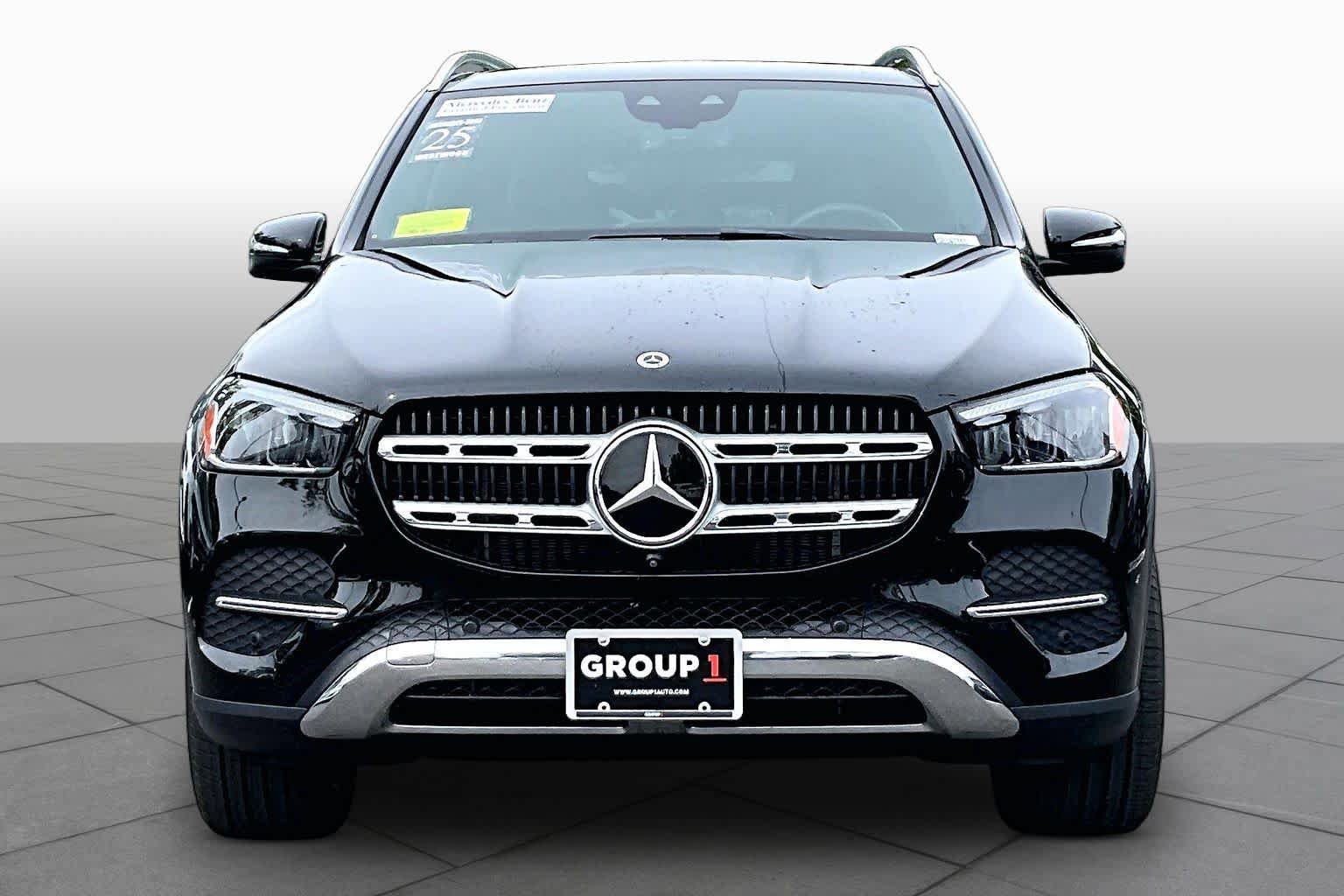 Certified 2025 Mercedes-Benz GLE 450 4MATIC image 2