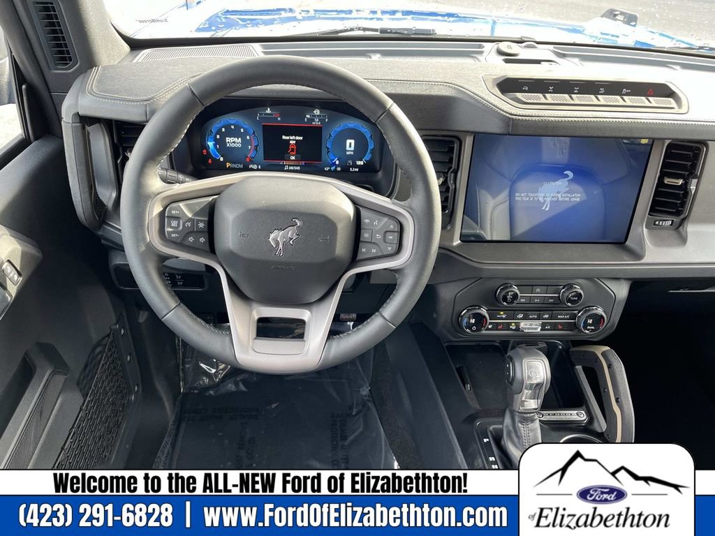 New 2025 Ford Bronco Badlands image 12