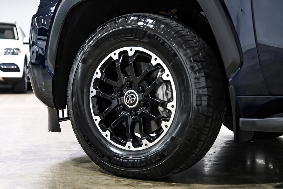 Used 2023 Toyota Sequoia SR5 w/ SR5 Premium Package AWD/4WD image 56