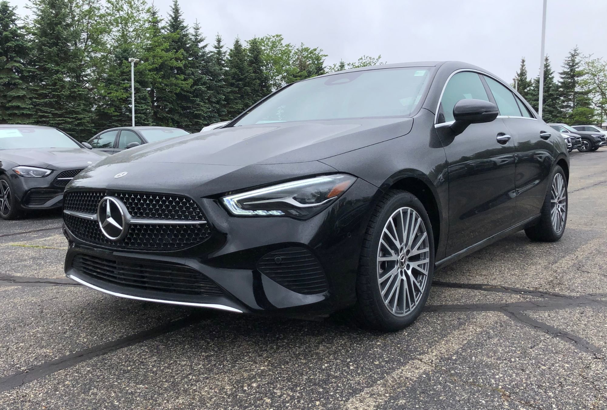 New 2025 Mercedes-Benz CLA 250 4MATIC image 3