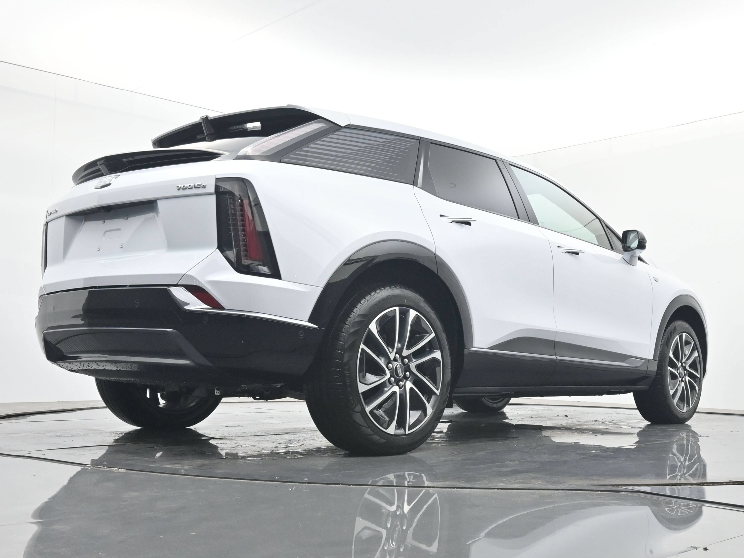 New 2026 Cadillac Optiq Sport 2 AWD/4WD image 19