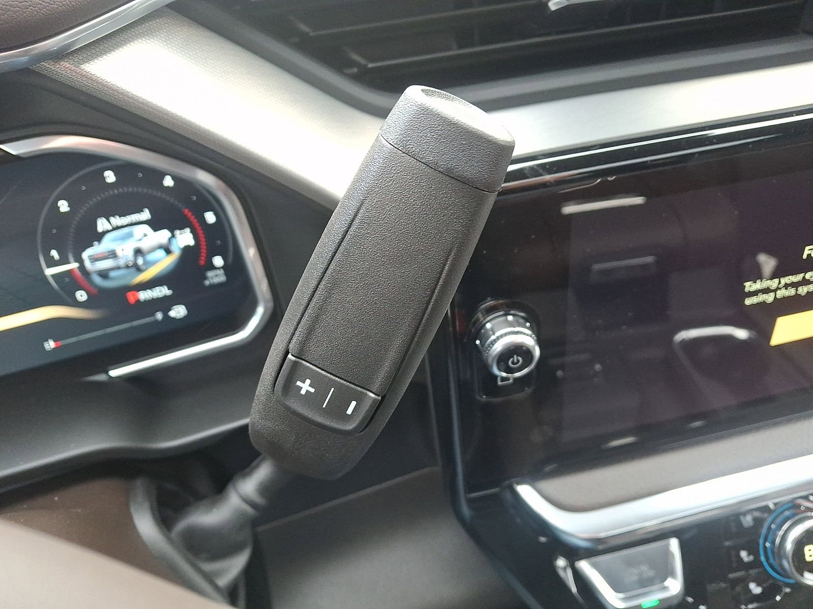 New 2026 GMC Sierra 3500 Denali w/ Denali Reserve Package image 15