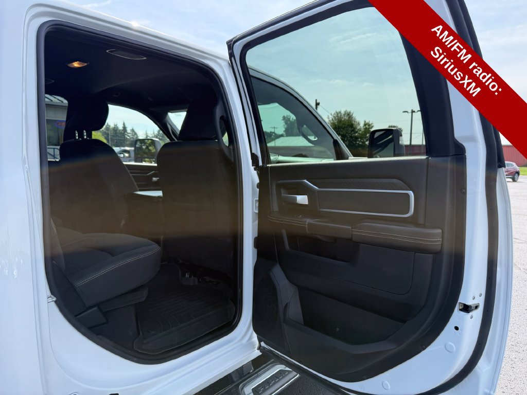 Used 2025 RAM 2500 Big Horn AWD/4WD image 39