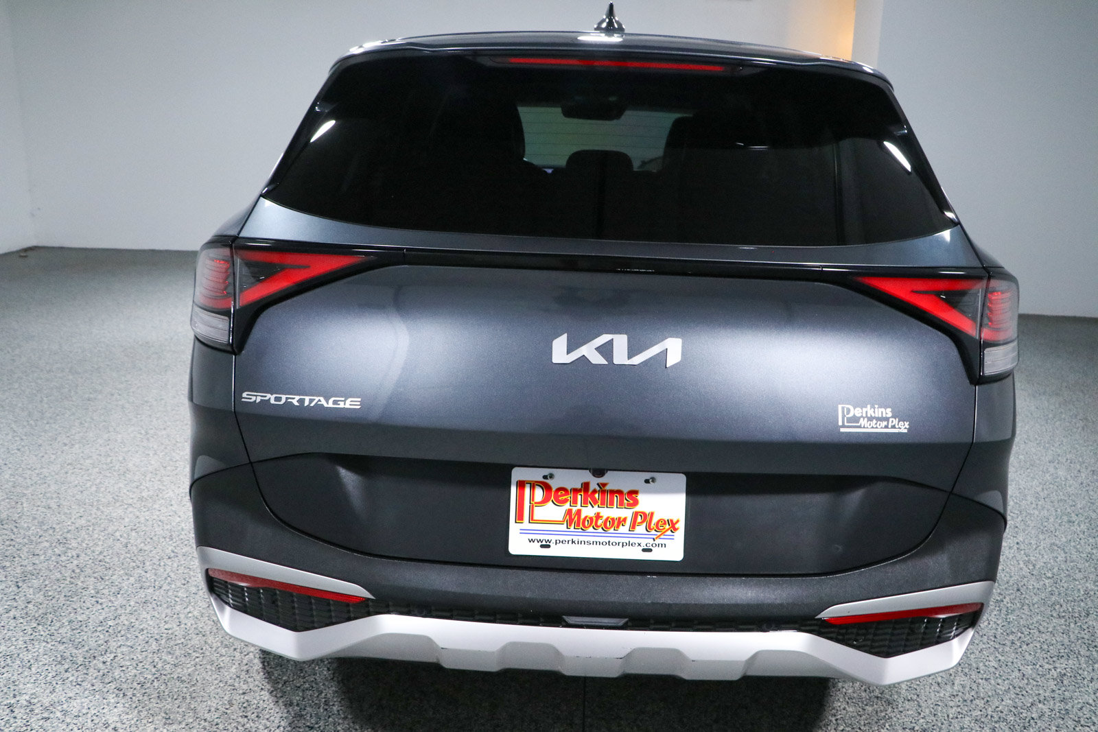 Used 2023 Kia Sportage EX FWD image 8