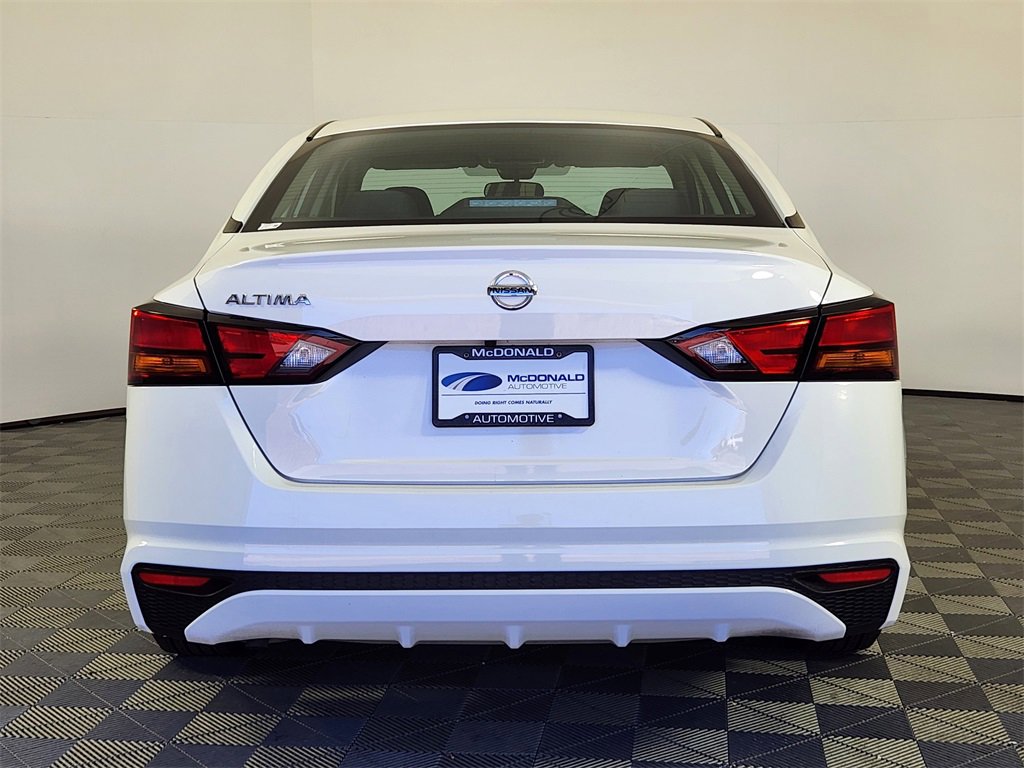 Used 2022 Nissan Altima 2.5 S image 4
