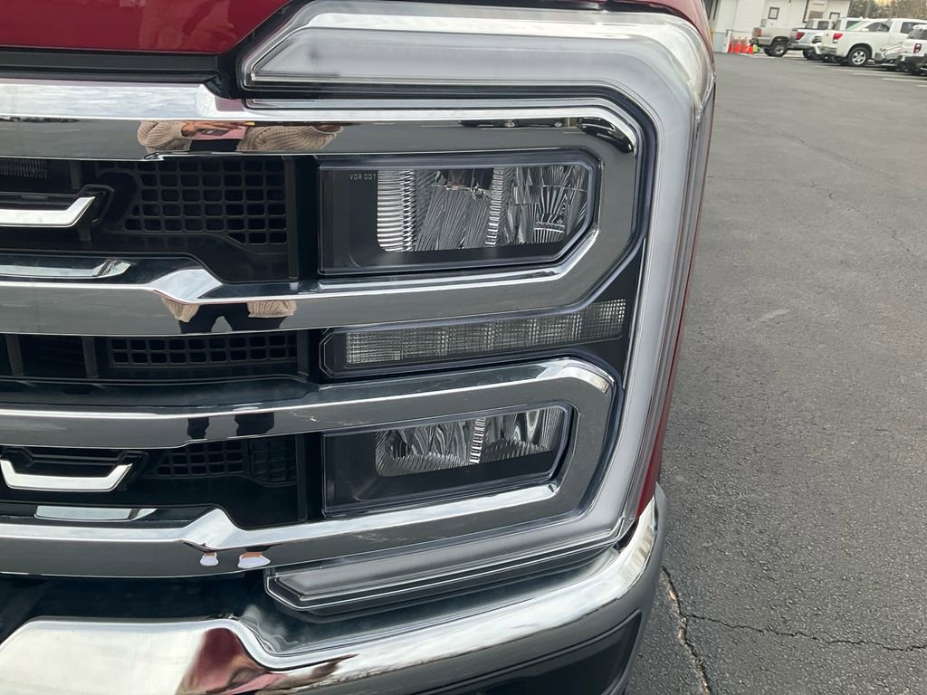 New 2026 Ford F250 Lariat w/ Chrome Package image 9