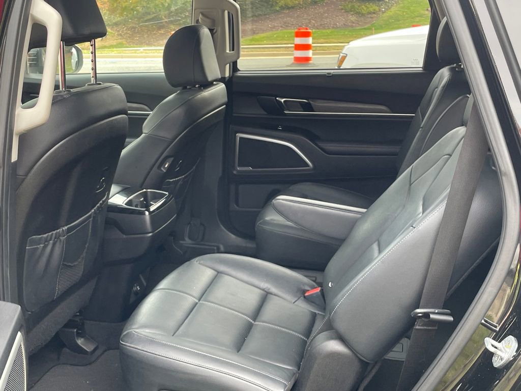 Used 2022 Kia Telluride EX w/ EX Premium Package image 41