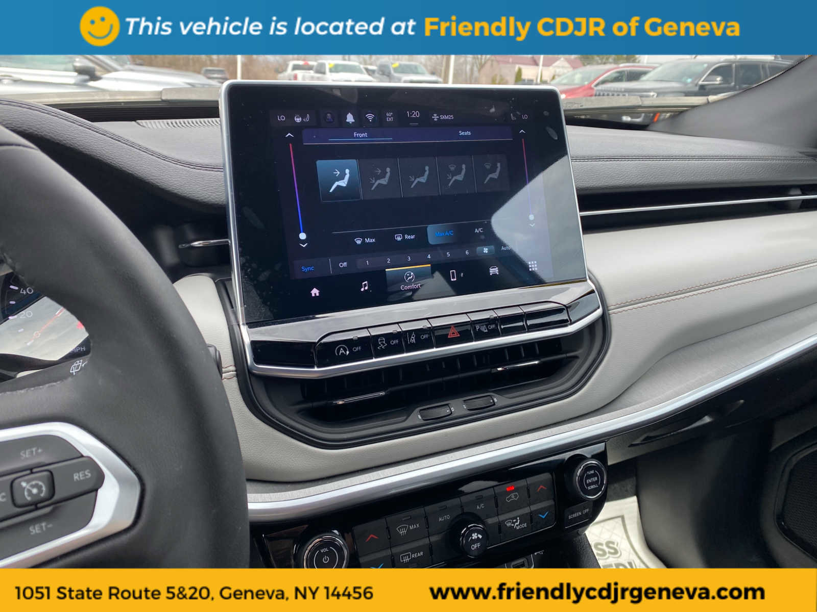 Used 2025 Jeep Compass Limited image 16