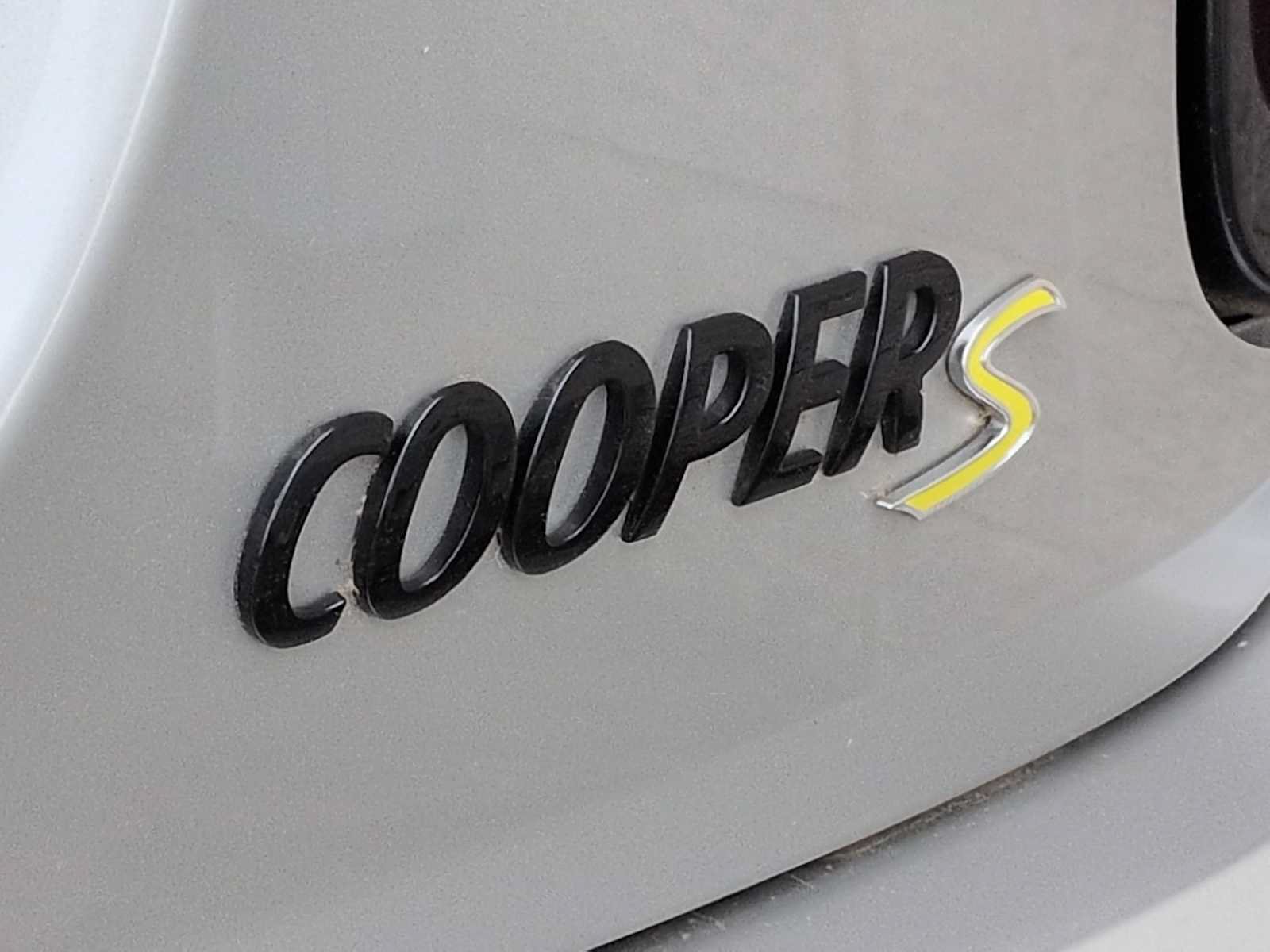 Used 2024 MINI Cooper SE FWD image 12