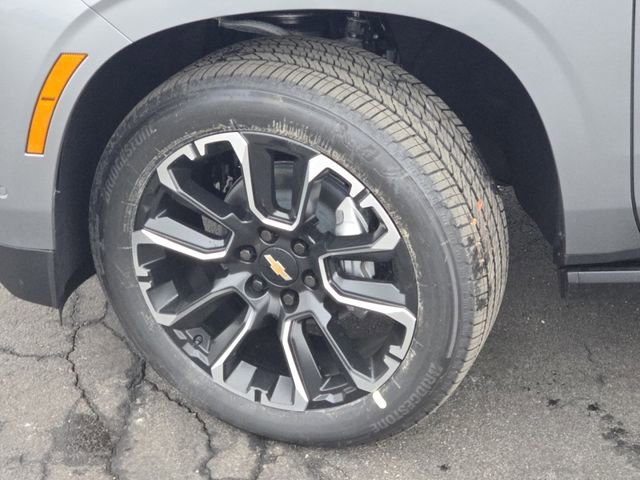 New 2026 Chevrolet Suburban High Country AWD/4WD image 31