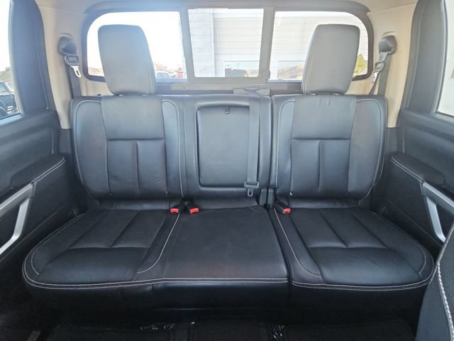 Used 2019 Nissan Titan PRO-4X w/ Pro-4x Convenience Package AWD/4WD image 25