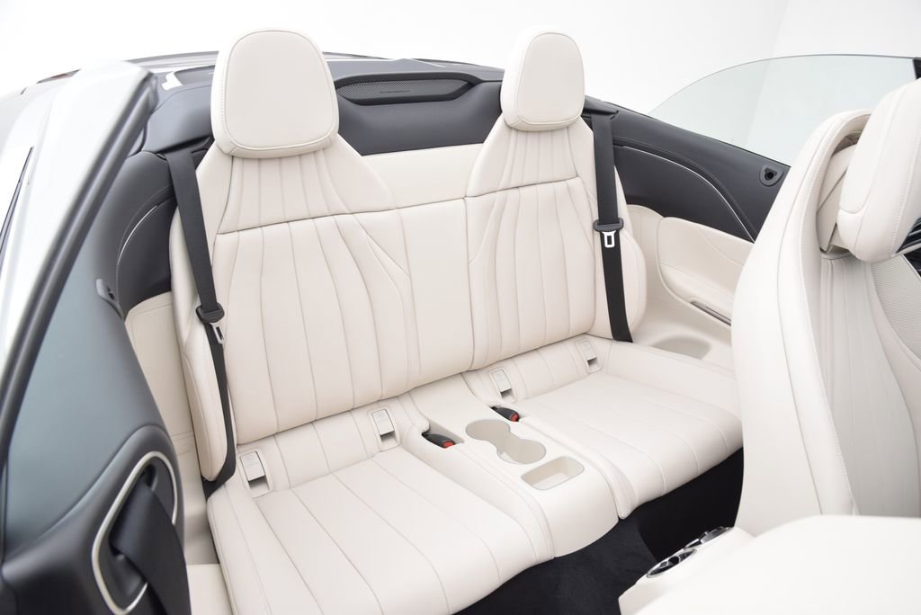 Used 2025 Mercedes-Benz CLE 53 AMG 4MATIC Cabriolet image 18