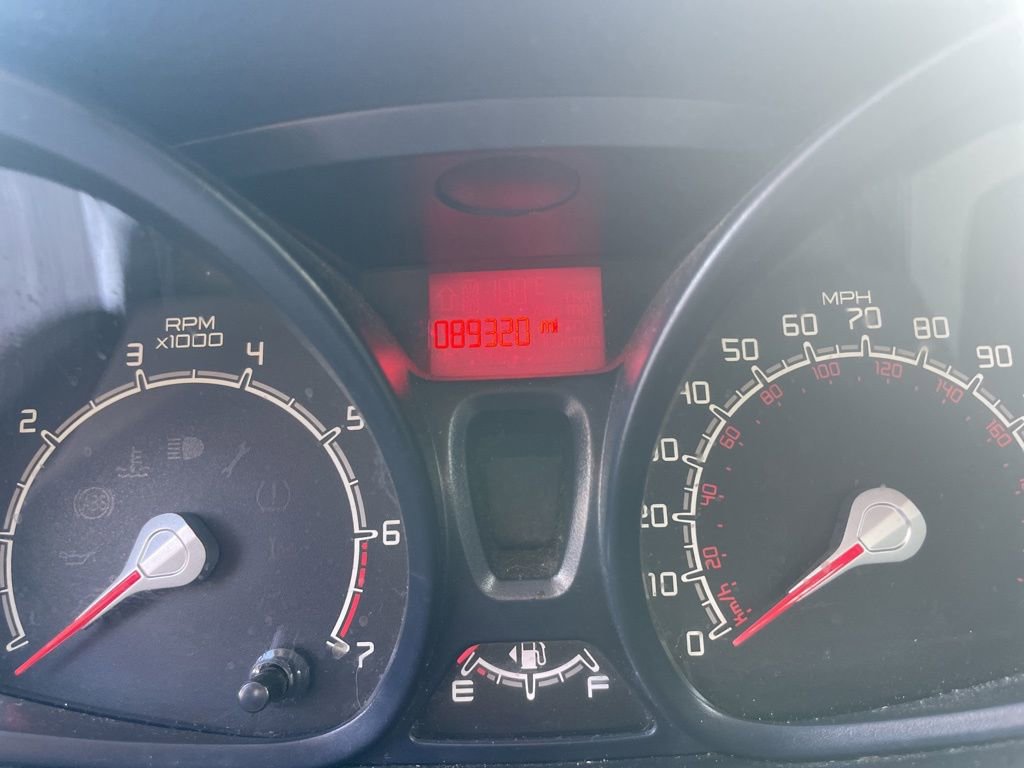 Used 2013 Ford Fiesta S image 11