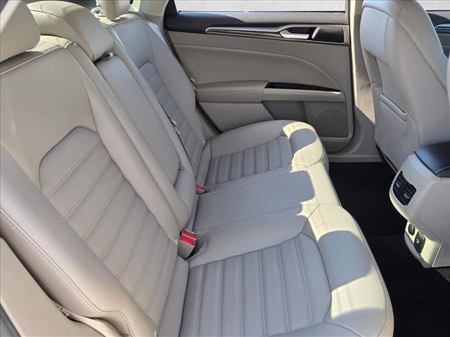 Used 2018 Ford Fusion Energi SE image 20