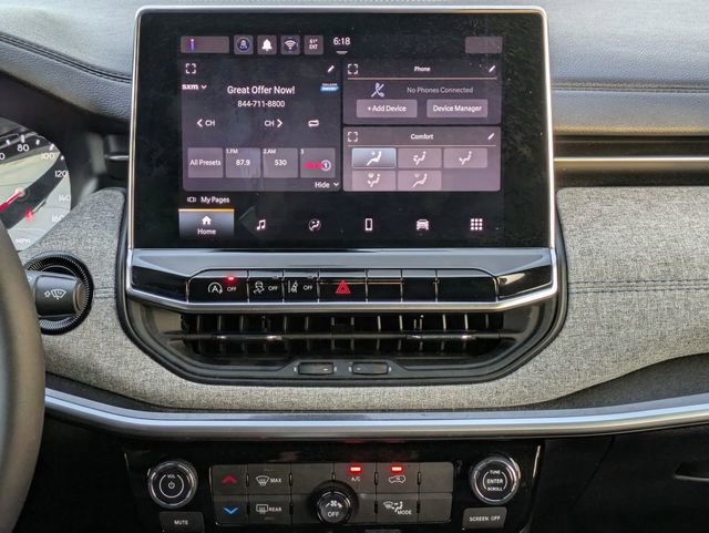 Used 2024 Jeep Compass Latitude image 21