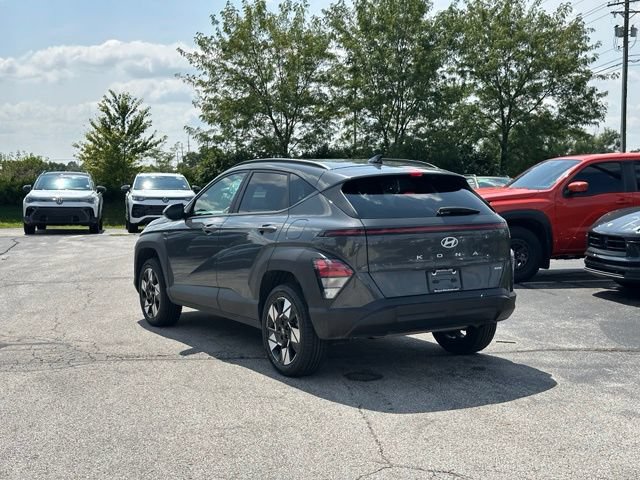 Used 2025 Hyundai Kona SEL AWD/4WD image 5