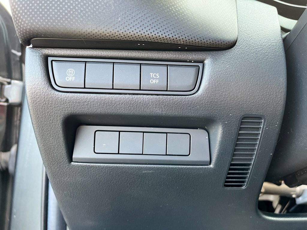 Used 2024 MAZDA CX-50 AWD 2.5 S w/ Weather Package image 10