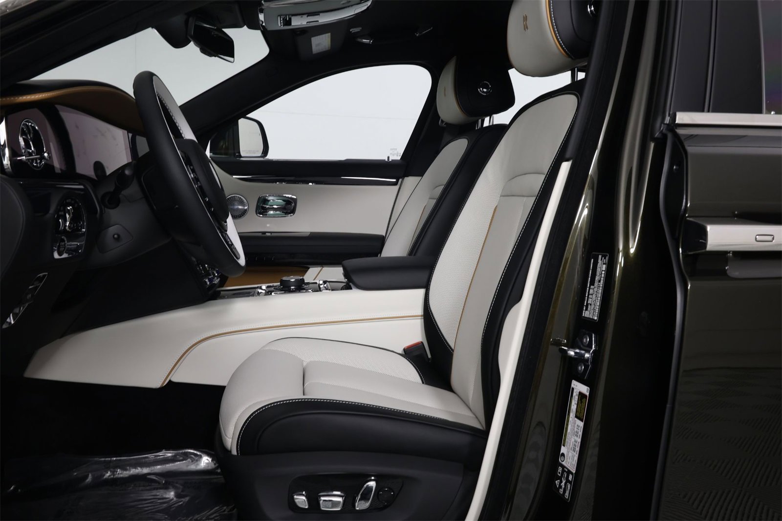 New 2026 Rolls-Royce Ghost image 5