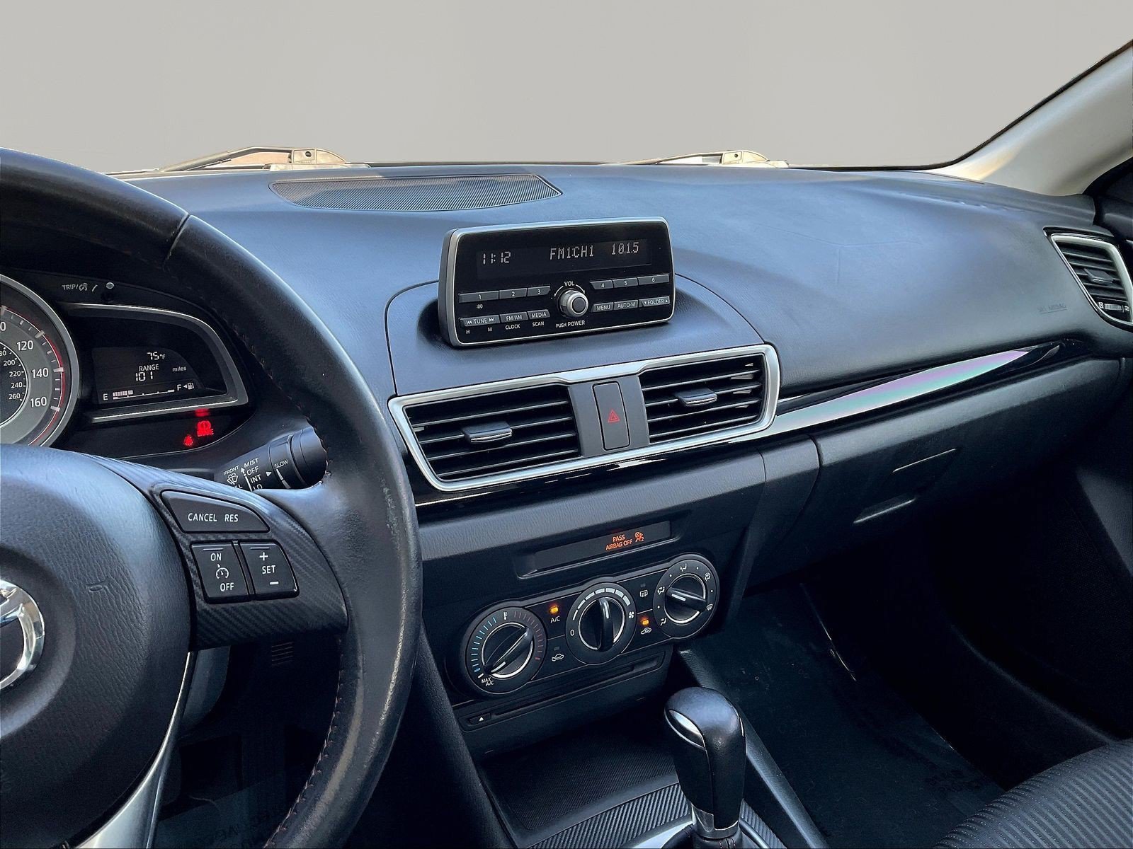 Used 2014 MAZDA MAZDA3 i Touring FWD image 9