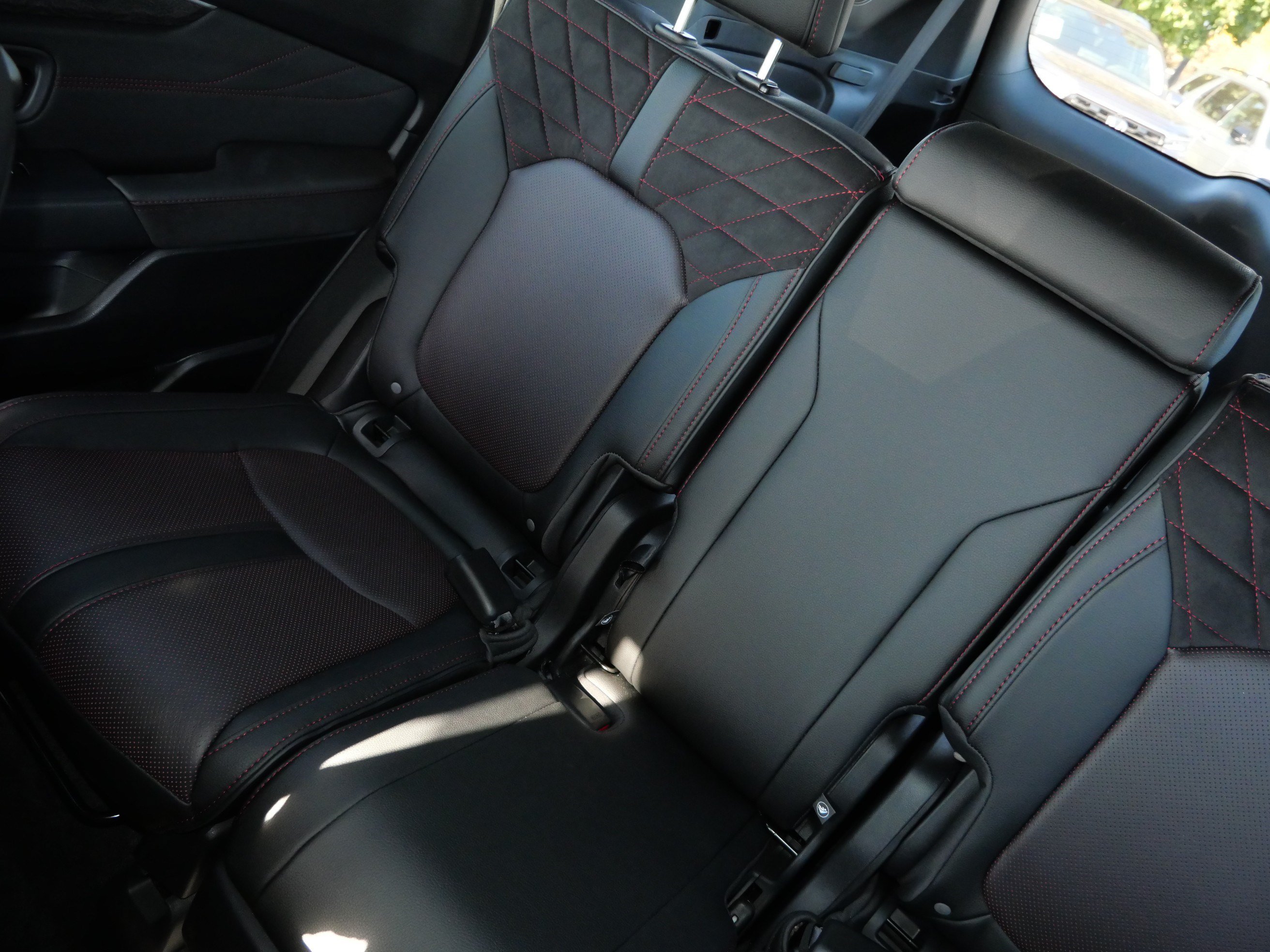 Certified 2026 Honda Pilot Black Edition image 12