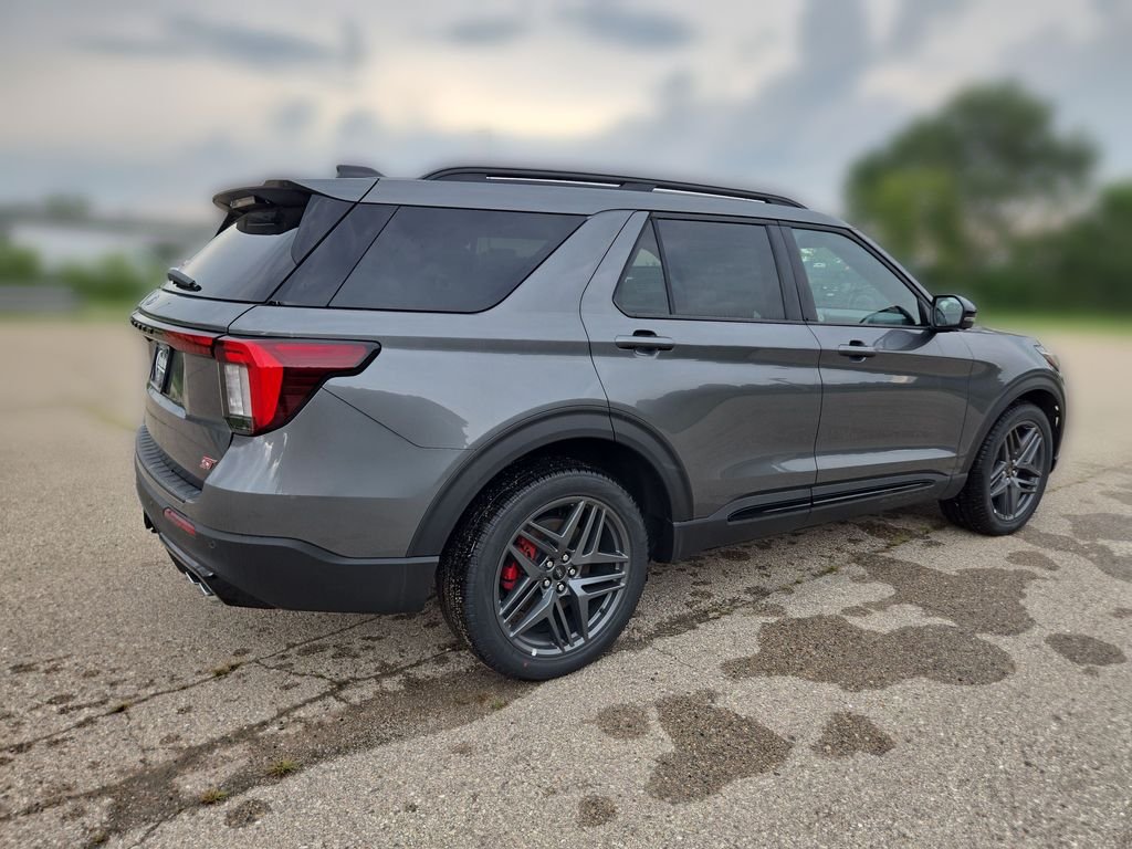 New 2026 Ford Explorer ST w/ Sun And Sound Package AWD/4WD image 6