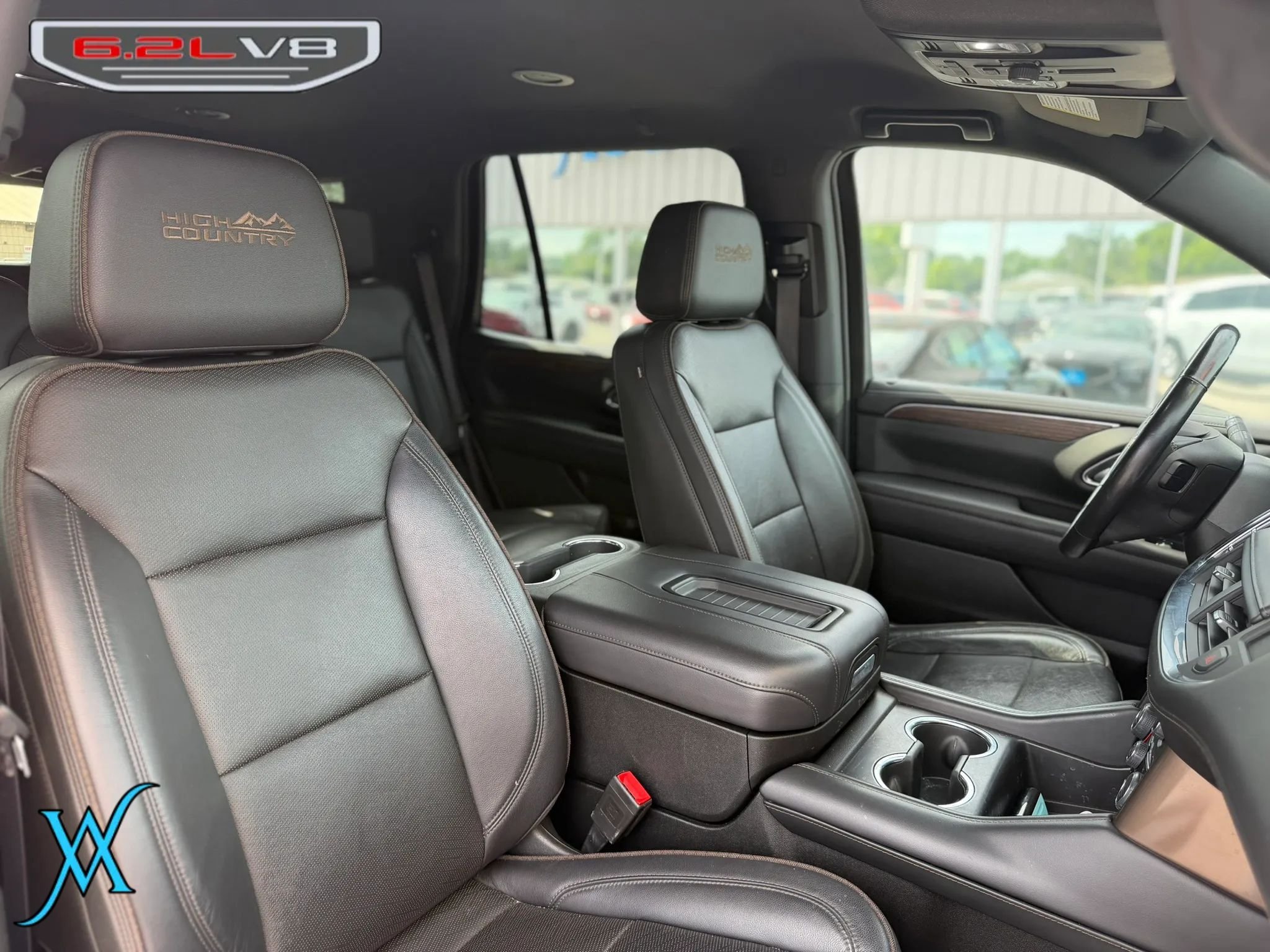 Used 2023 Chevrolet Tahoe High Country AWD/4WD image 23