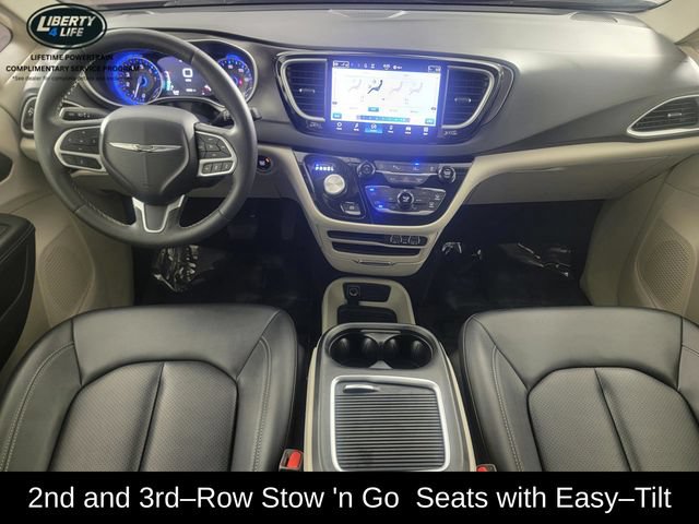 Used 2024 Chrysler Pacifica Touring-L FWD image 20