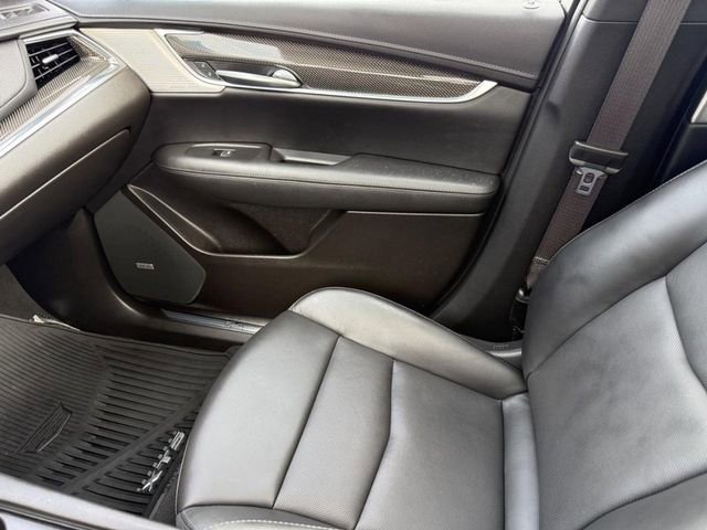 Certified 2022 Cadillac XT5 Sportv w/ Technology Package image 22