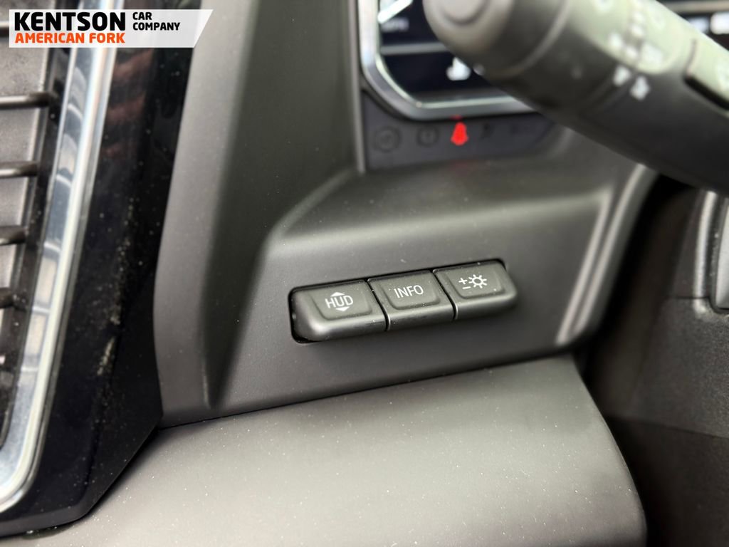 Used 2025 GMC Sierra 3500 Denali Ultimate AWD/4WD image 21