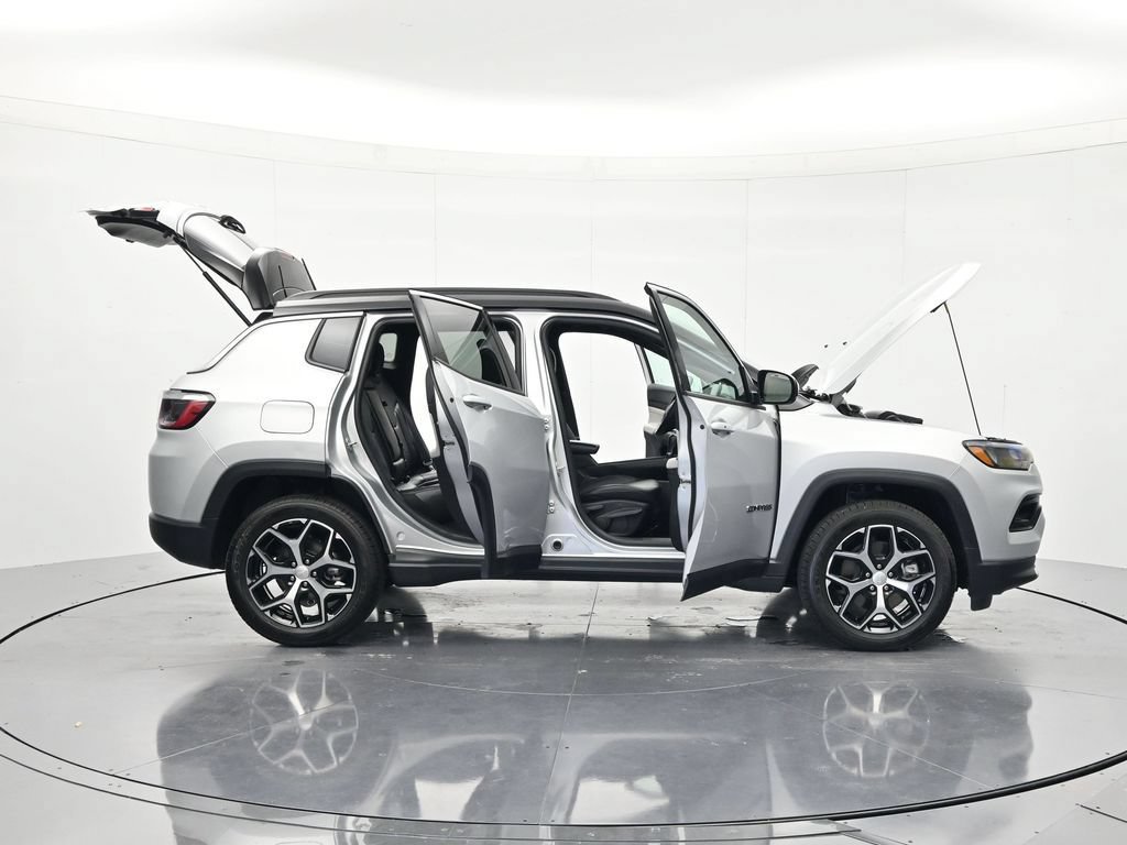 Used 2024 Jeep Compass Limited AWD/4WD image 47