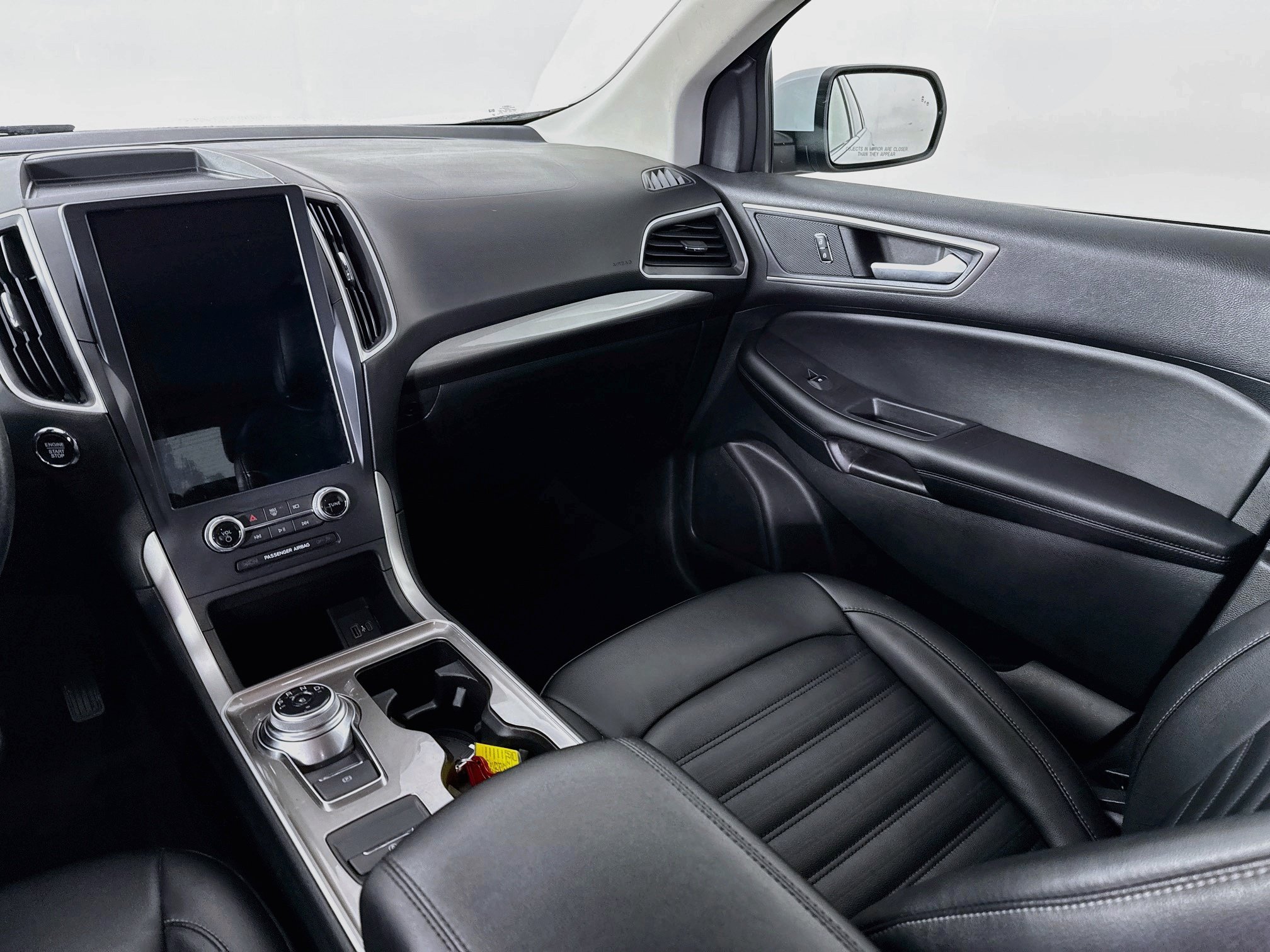 Used 2023 Ford Edge SEL AWD/4WD image 23