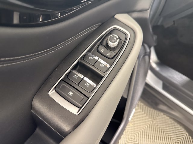 Used 2021 Subaru Outback Limited XT AWD/4WD image 29