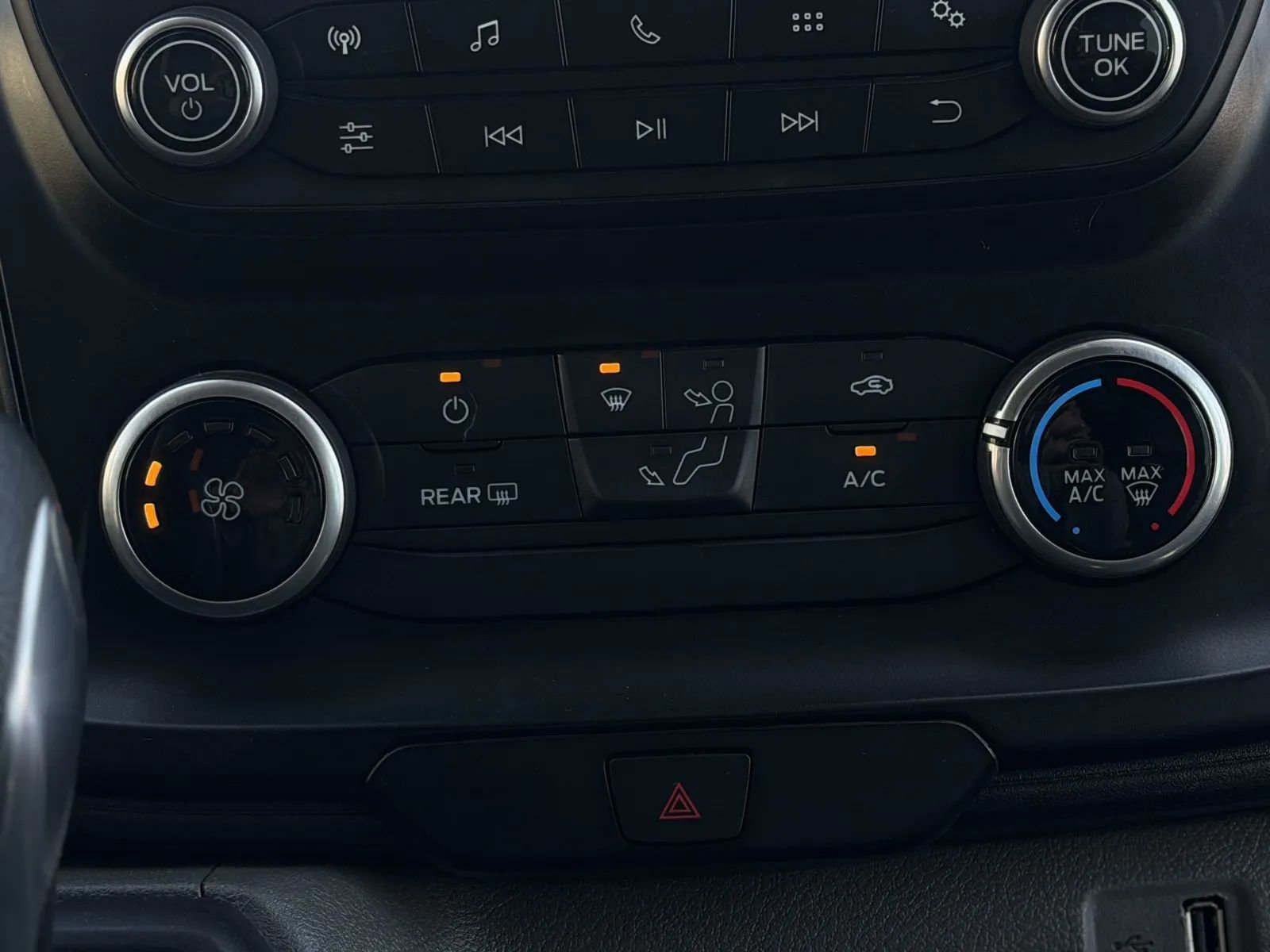 Used 2021 Ford Transit 350 XL AWD/4WD image 32