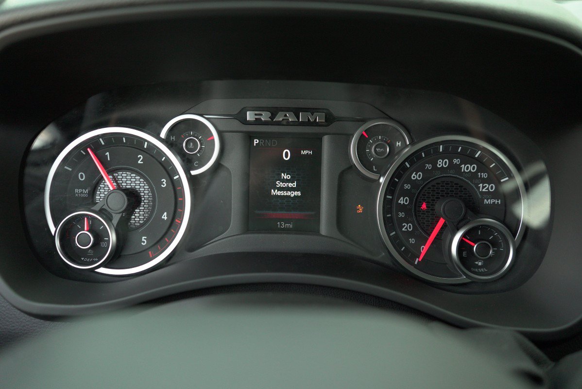 New 2025 RAM 2500 Tradesman AWD/4WD image 18